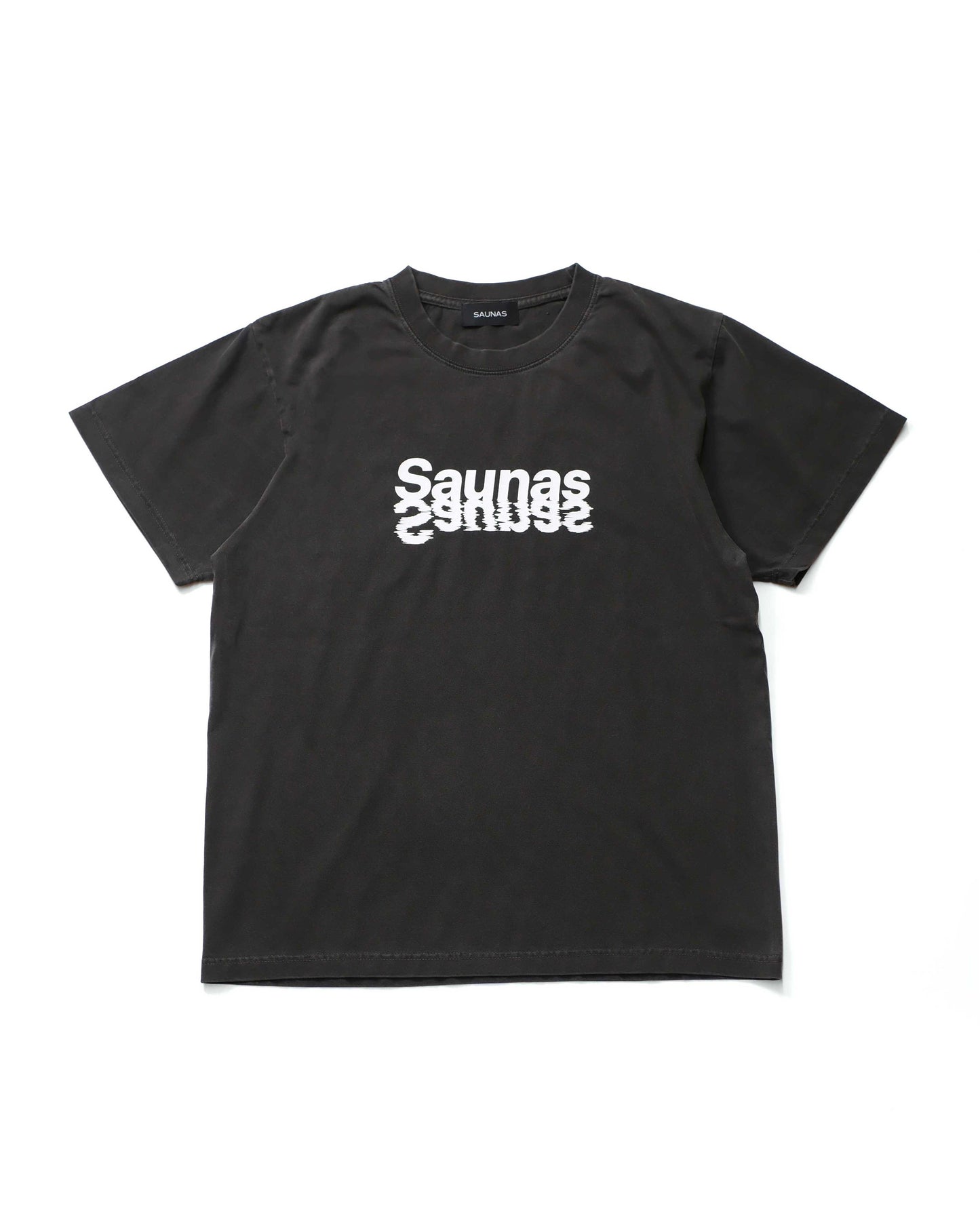 SAUNAS 水面ロゴTシャツ